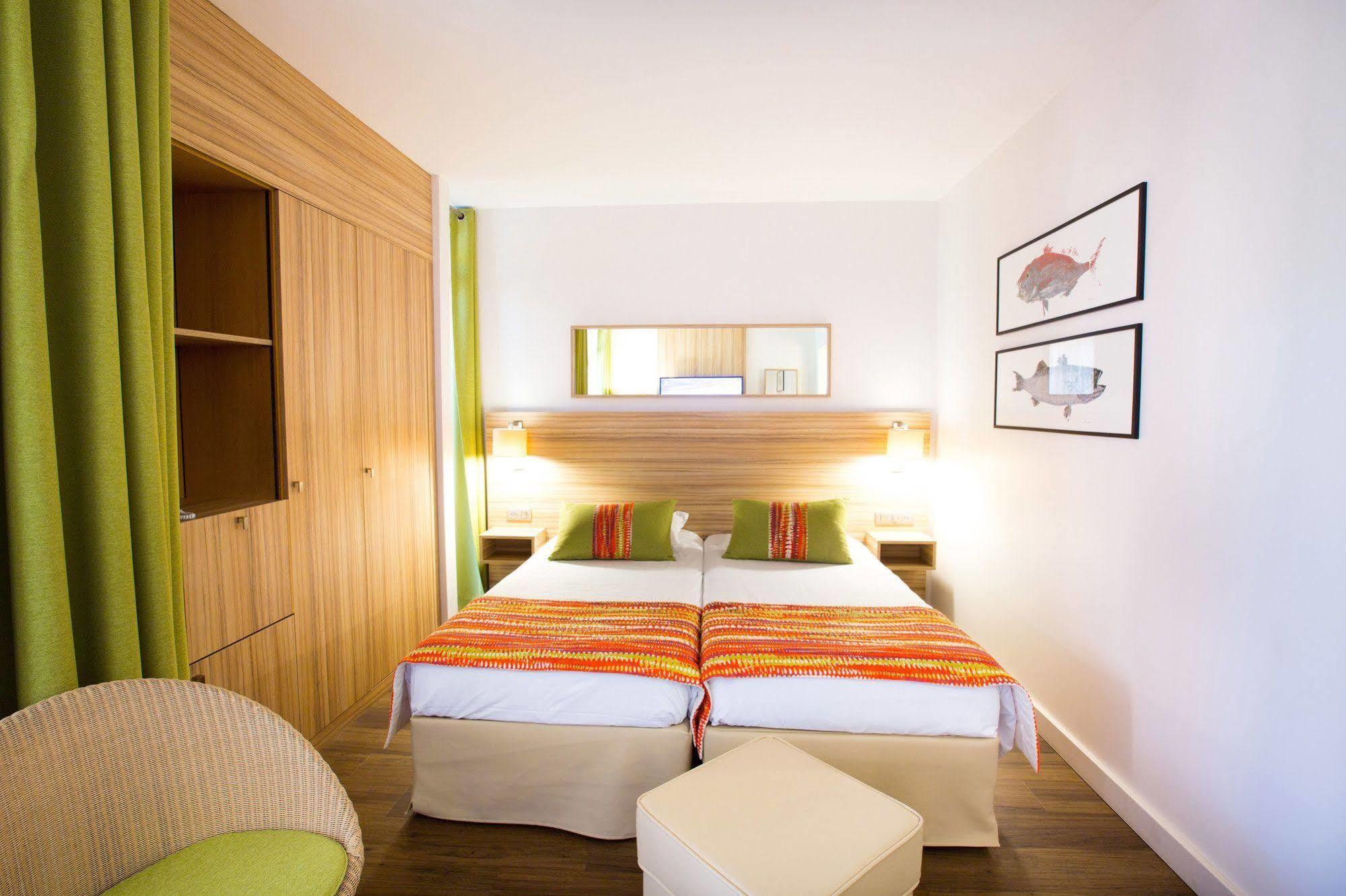 Hotel Vacances Bleues Delcloy Saint-Jean-Cap-Ferrat Exterior photo