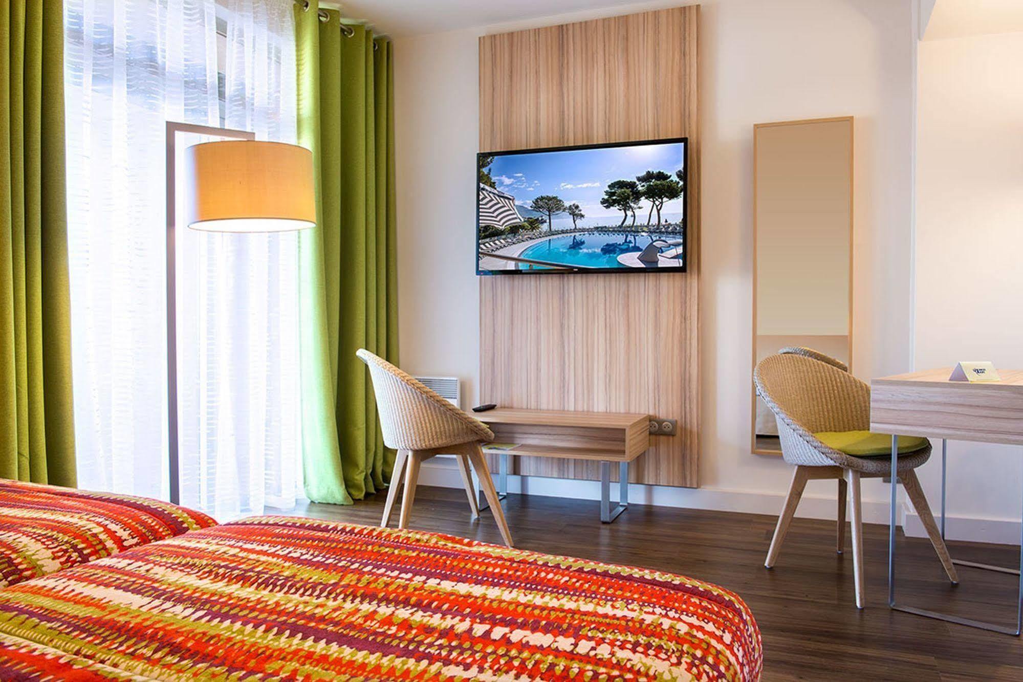 Hotel Vacances Bleues Delcloy Saint-Jean-Cap-Ferrat Exterior photo